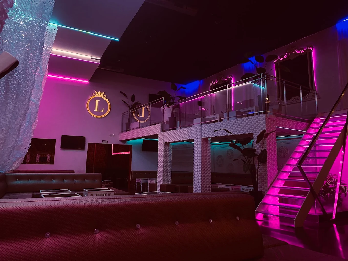 Luxor Shisha Club atmosphere Barcelona