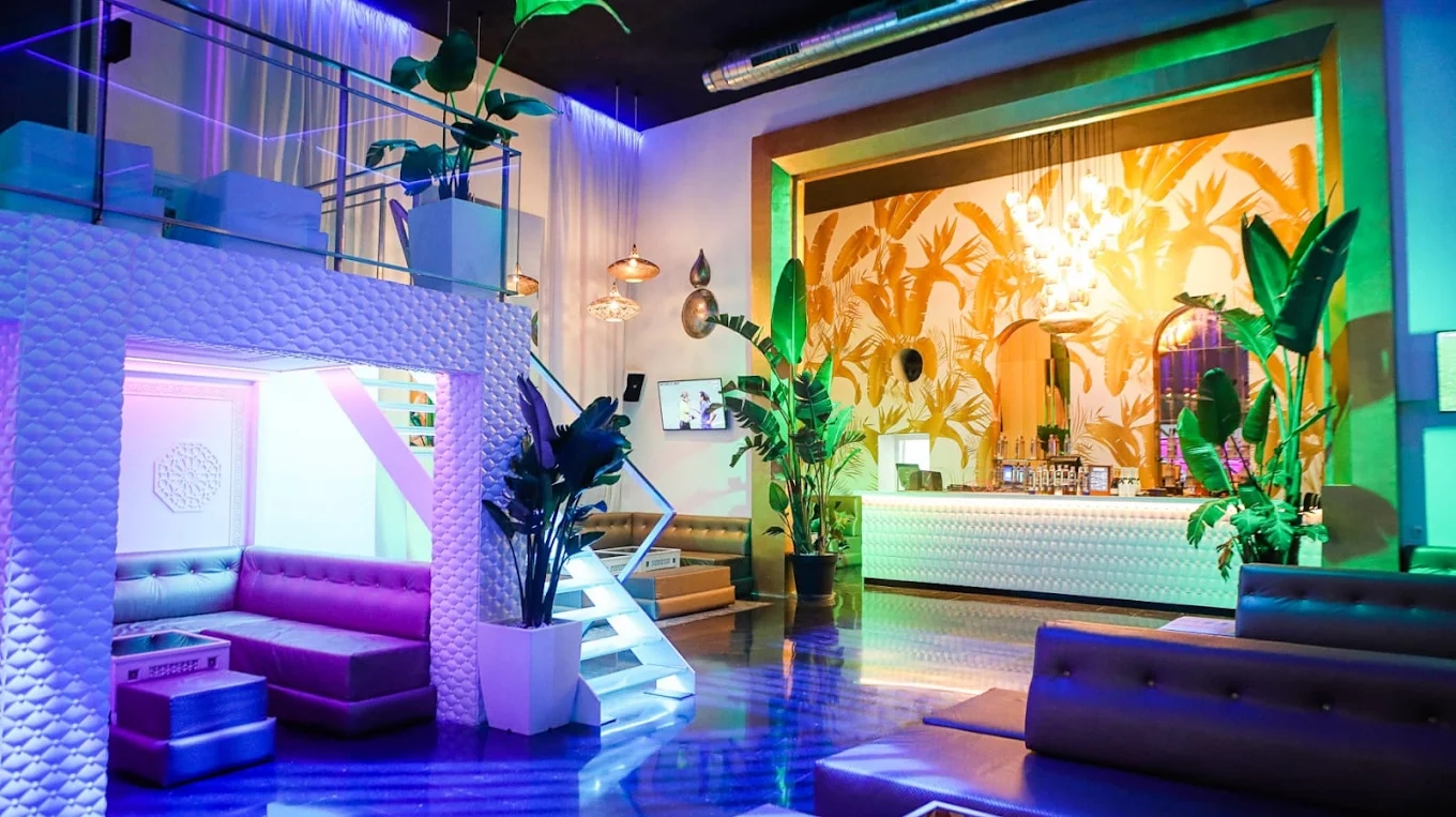Hookah and cocktails lounge Sants Barcelona